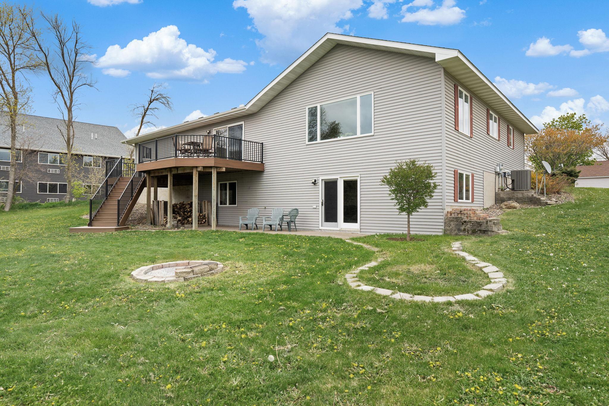 main property photo 40
