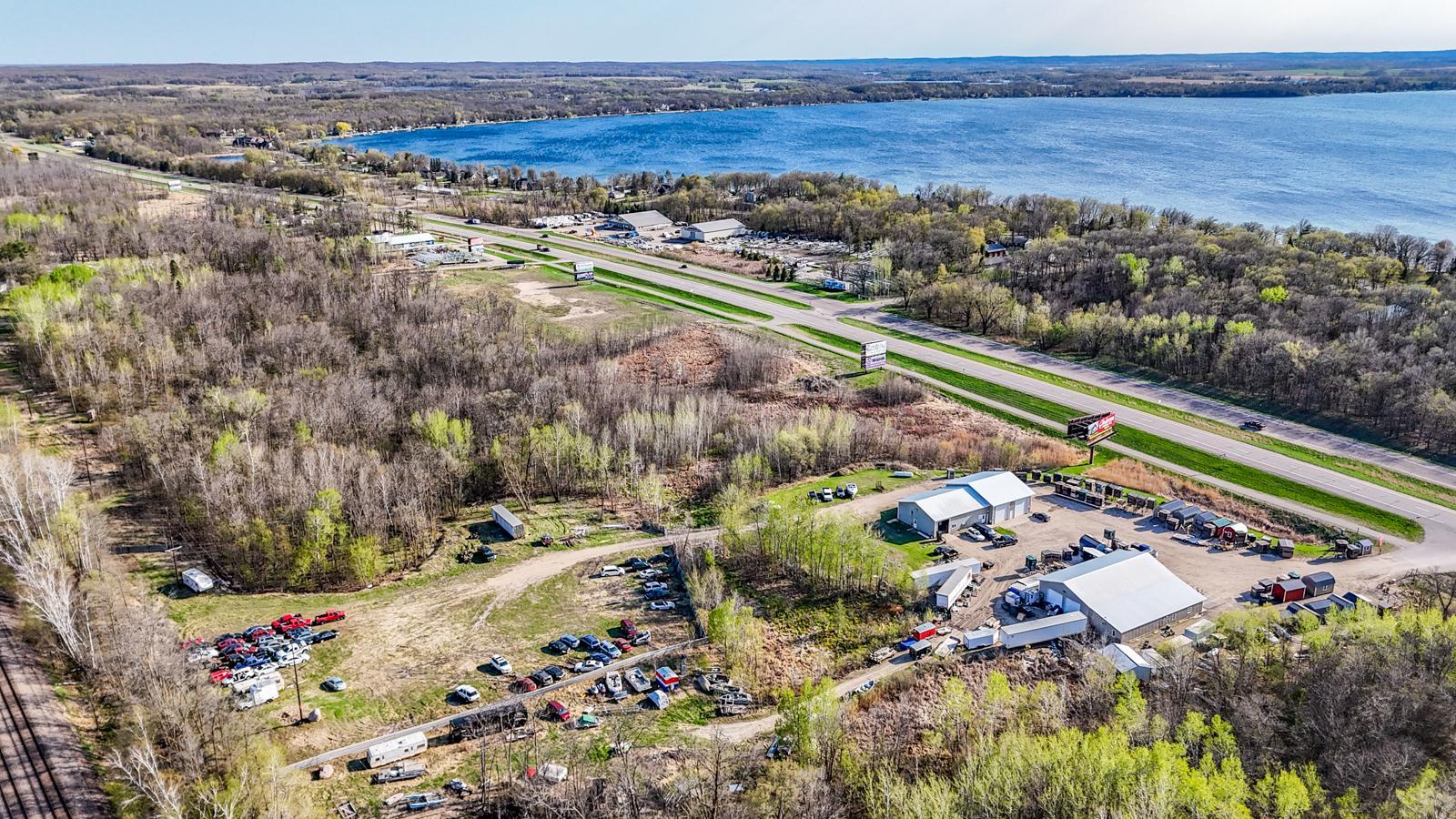 main property photo 13