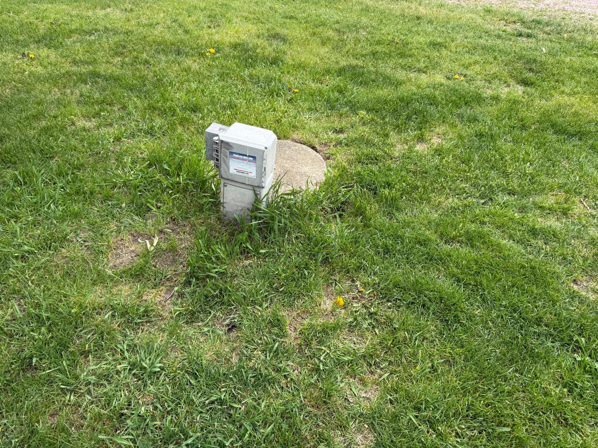 main property photo 28