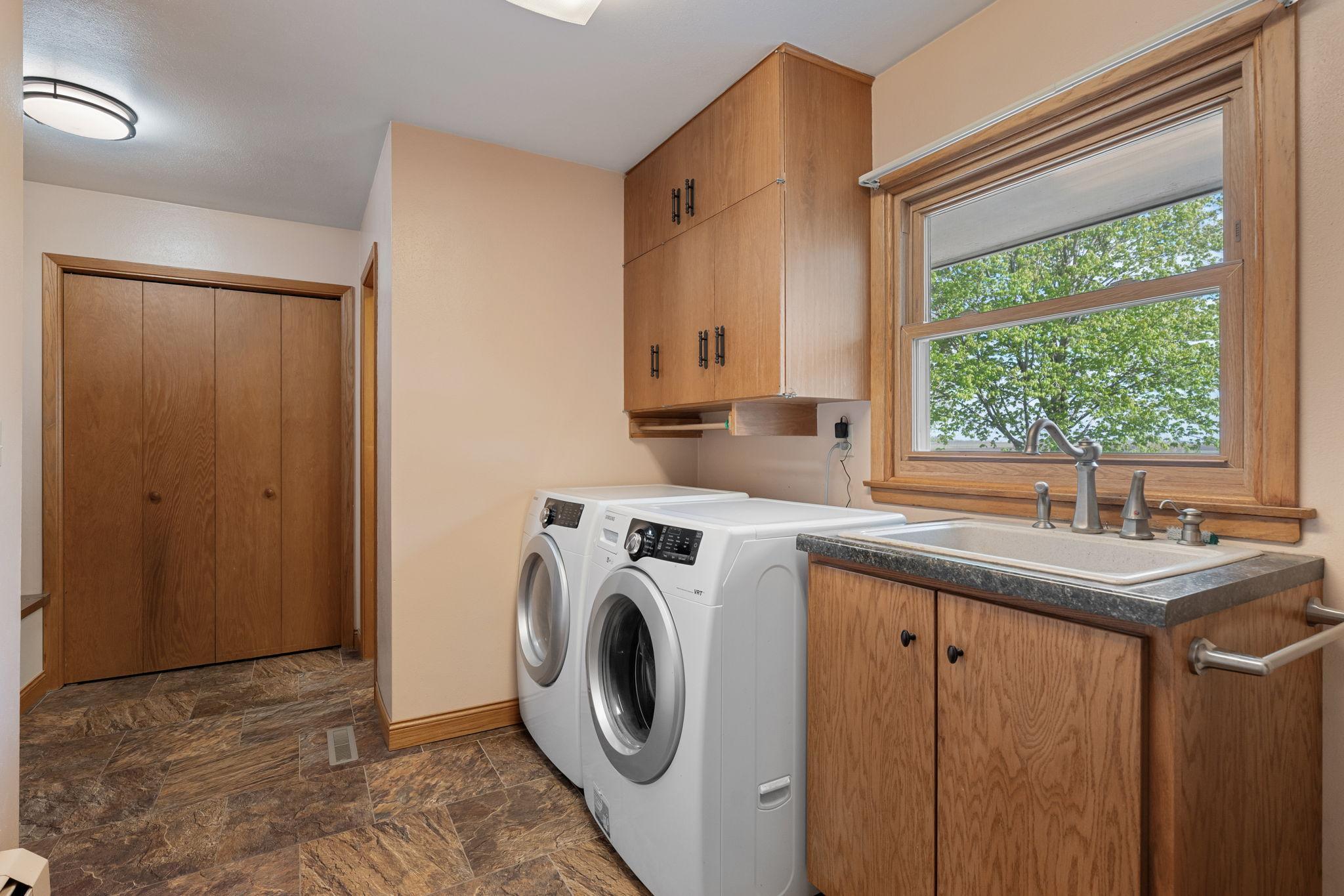 main property photo 108