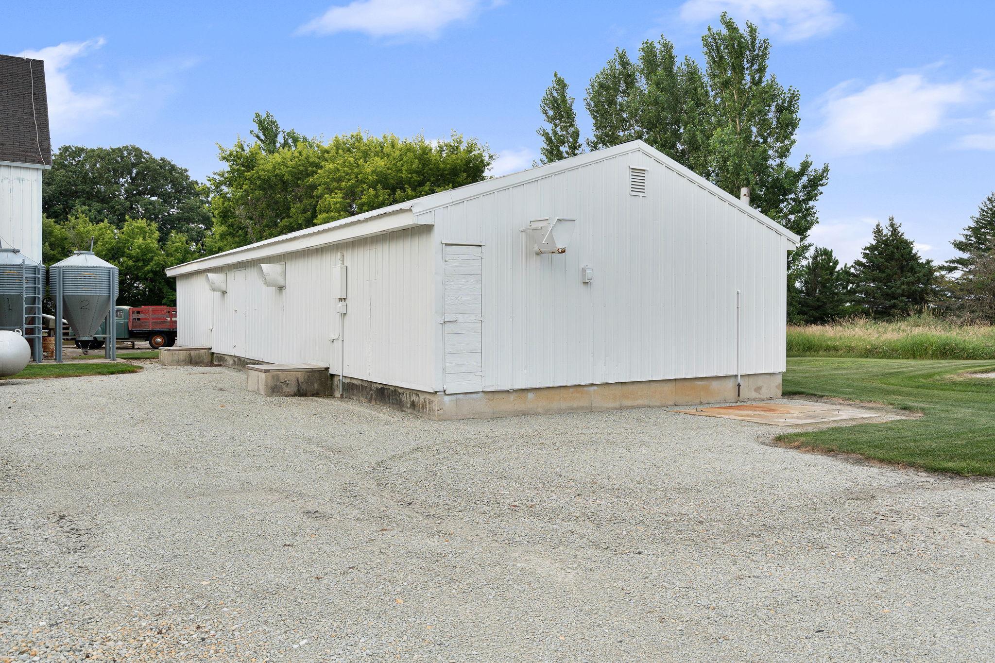 main property photo 78