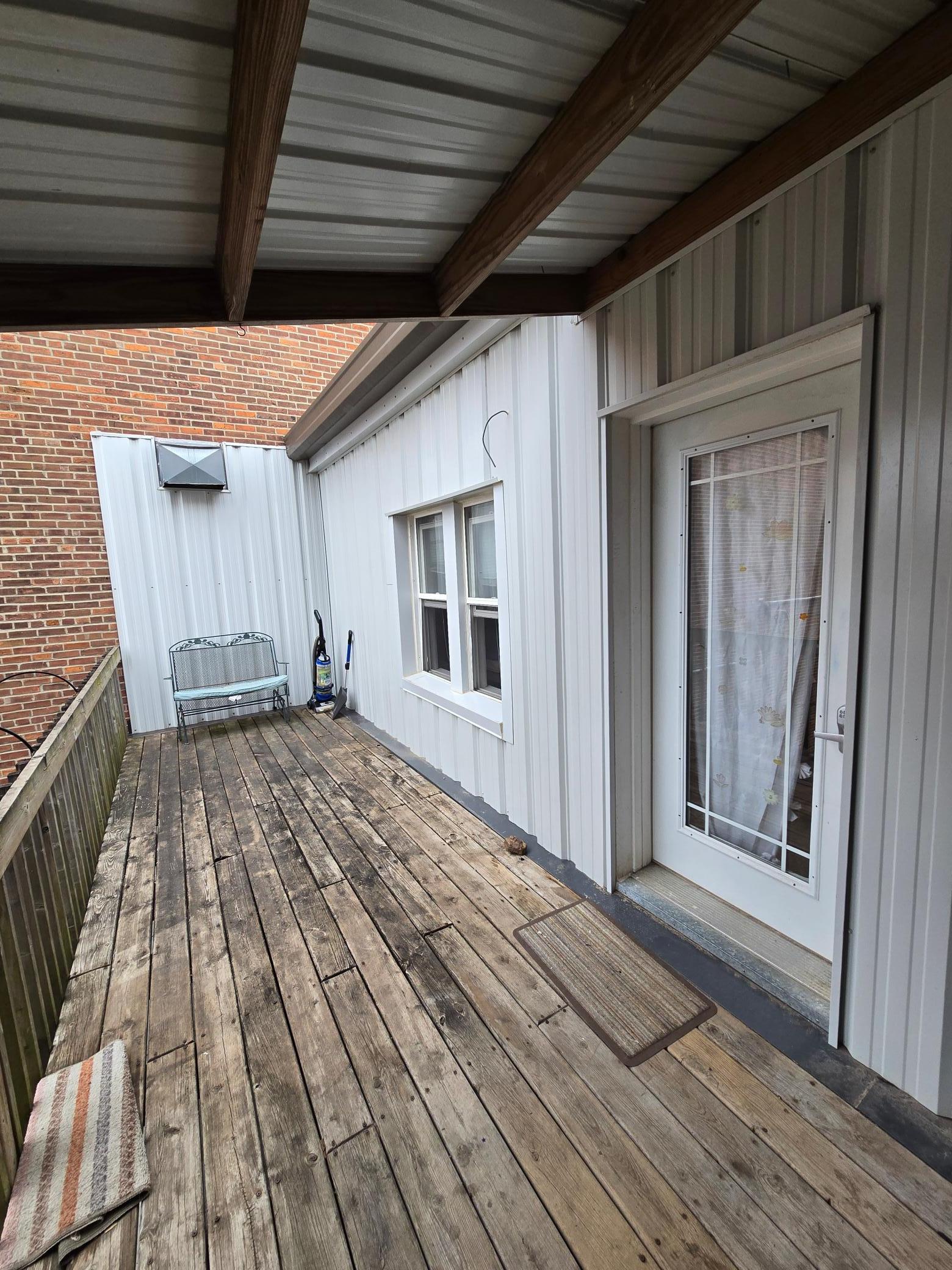 main property photo 18