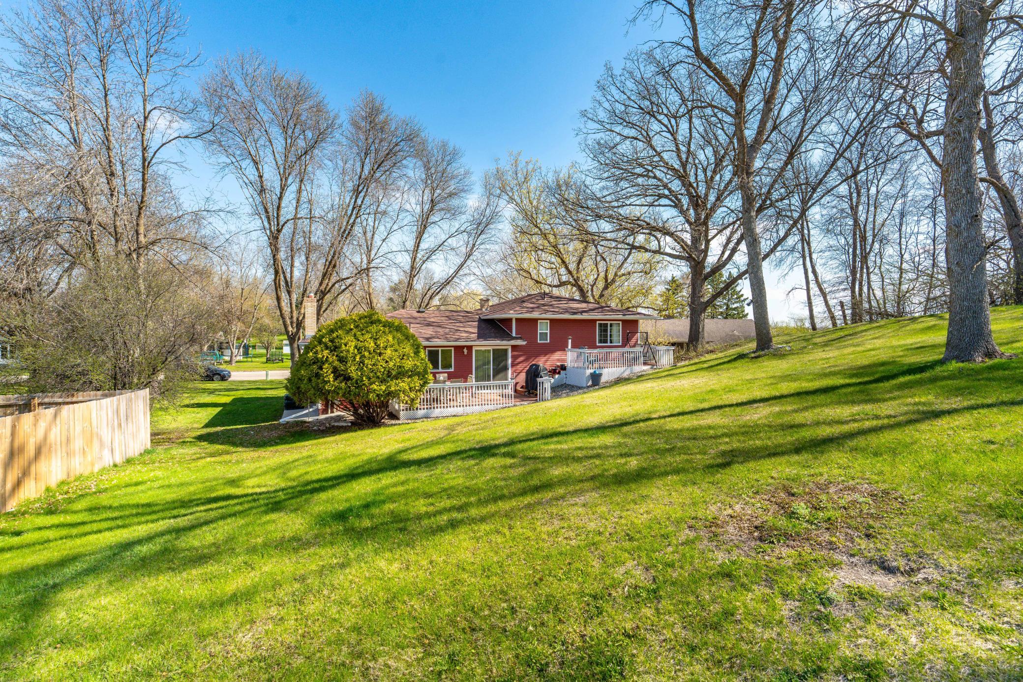 main property photo 18