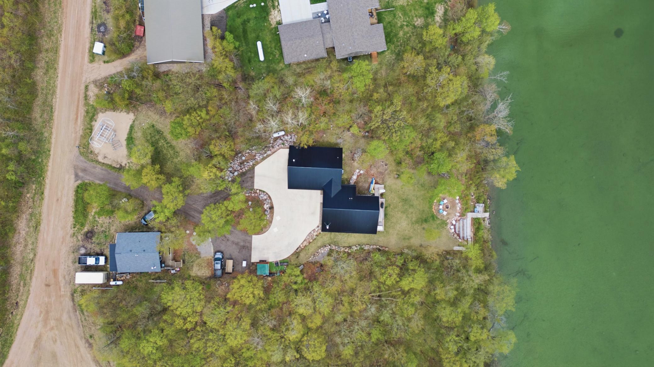 main property photo 60