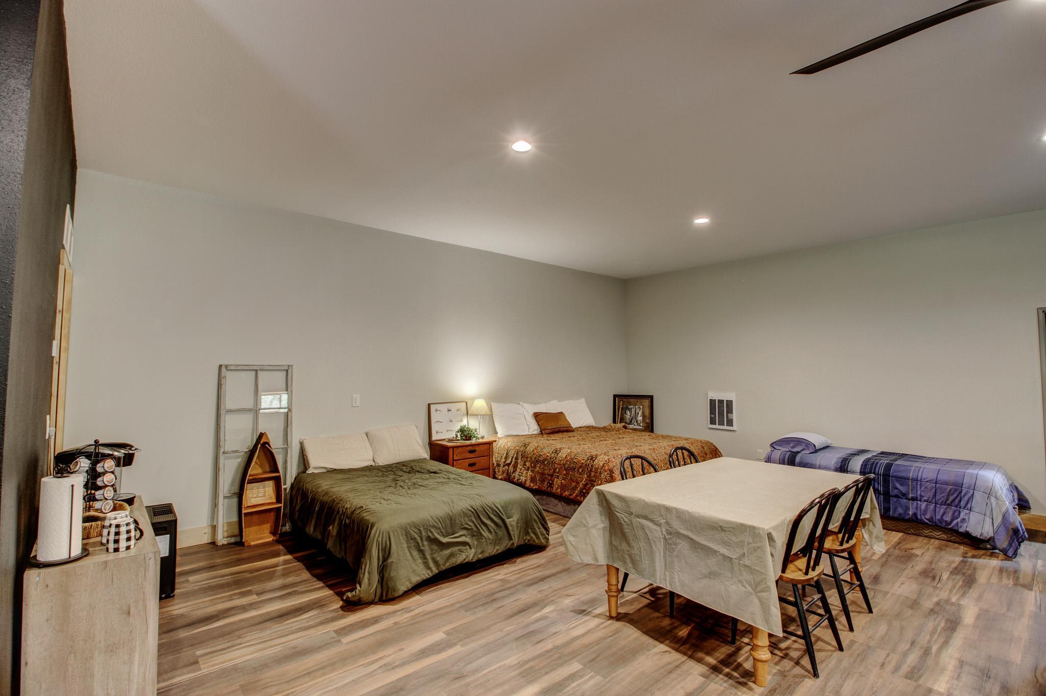 main property photo 80