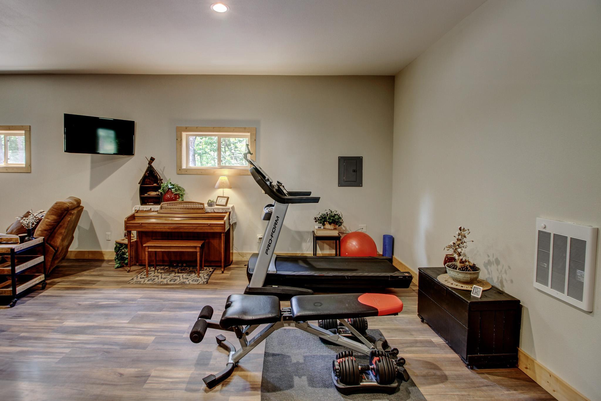 main property photo 82