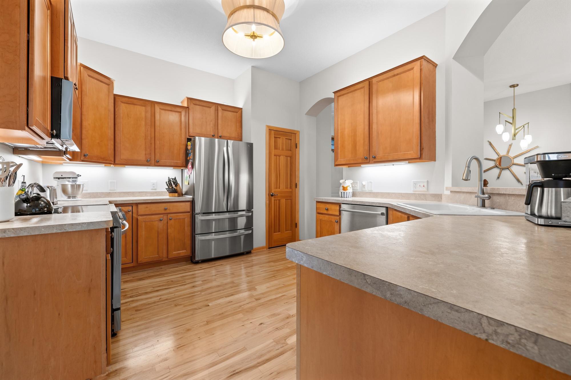 main property photo 22