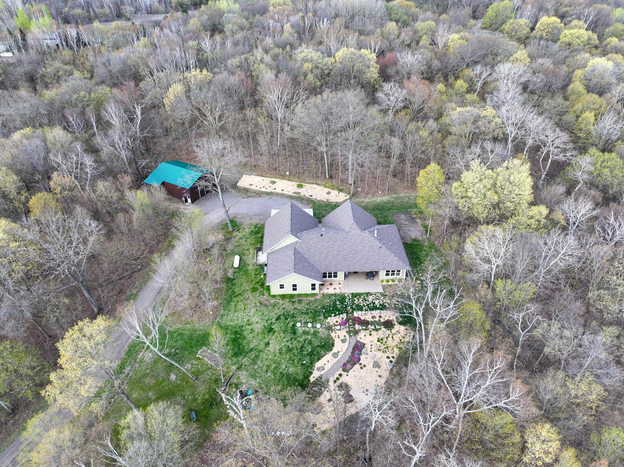 main property photo 5