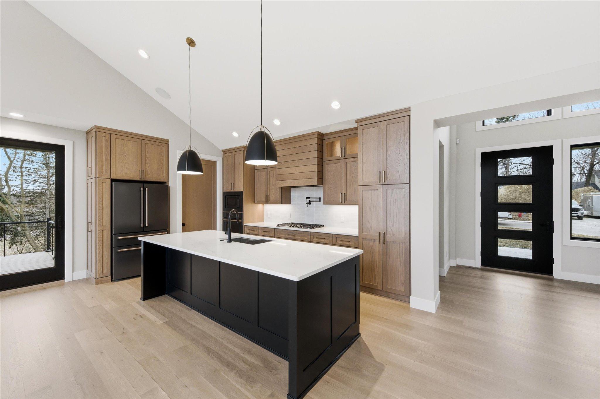 main property photo 91