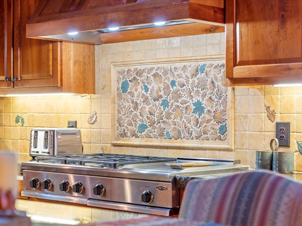 main property photo 129