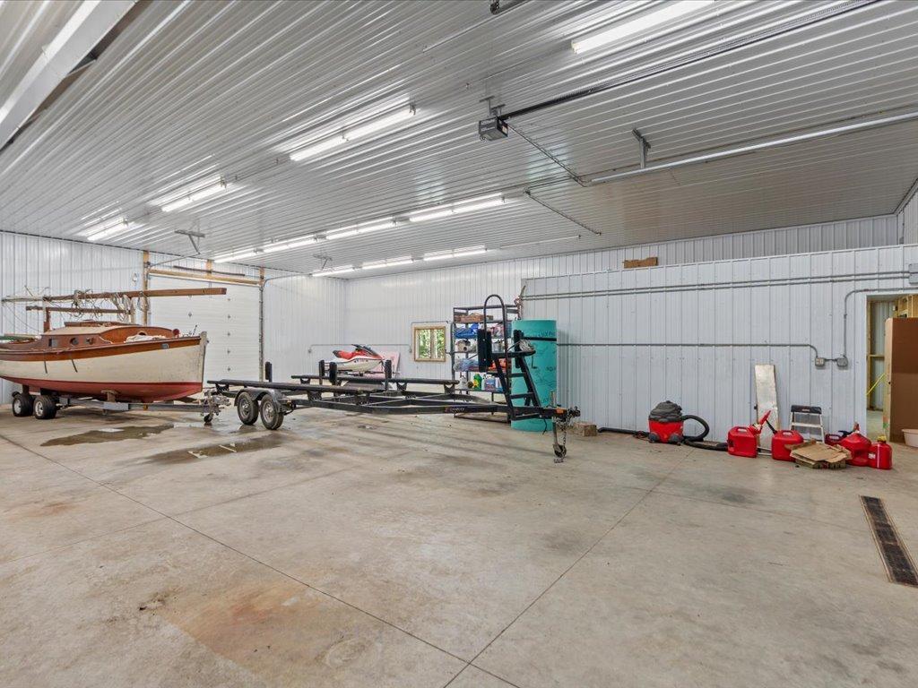 main property photo 156