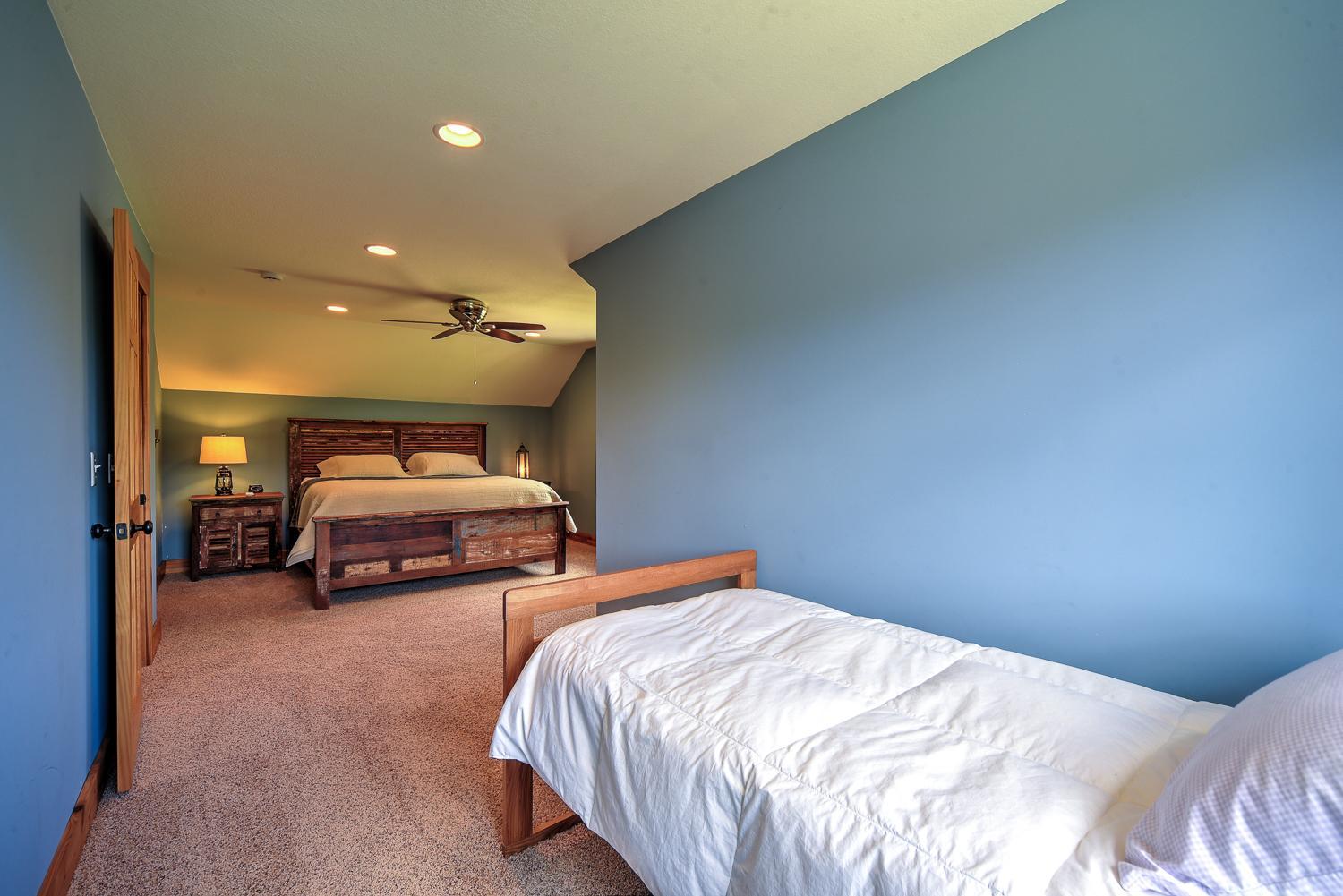main property photo 78