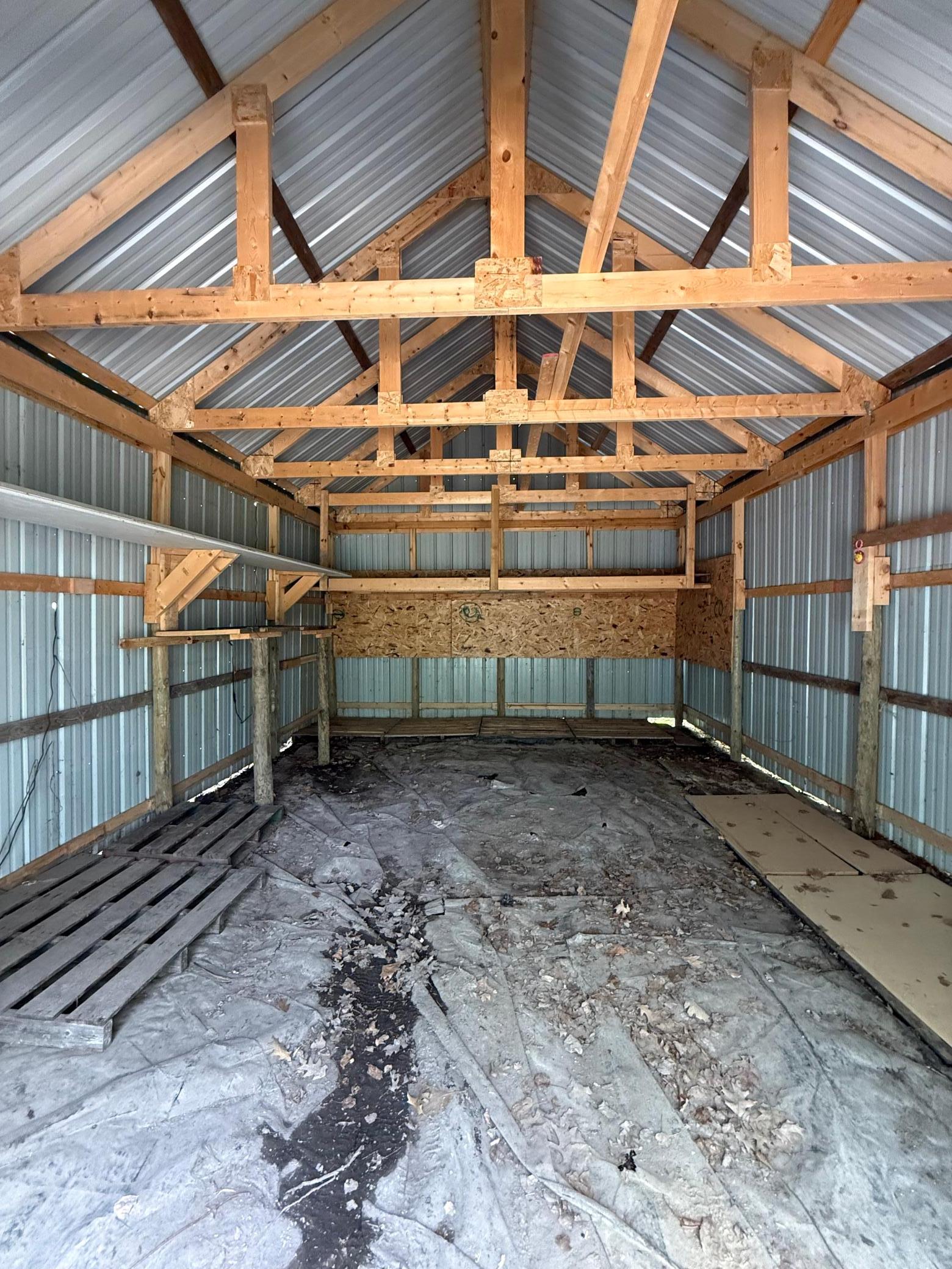 main property photo 78