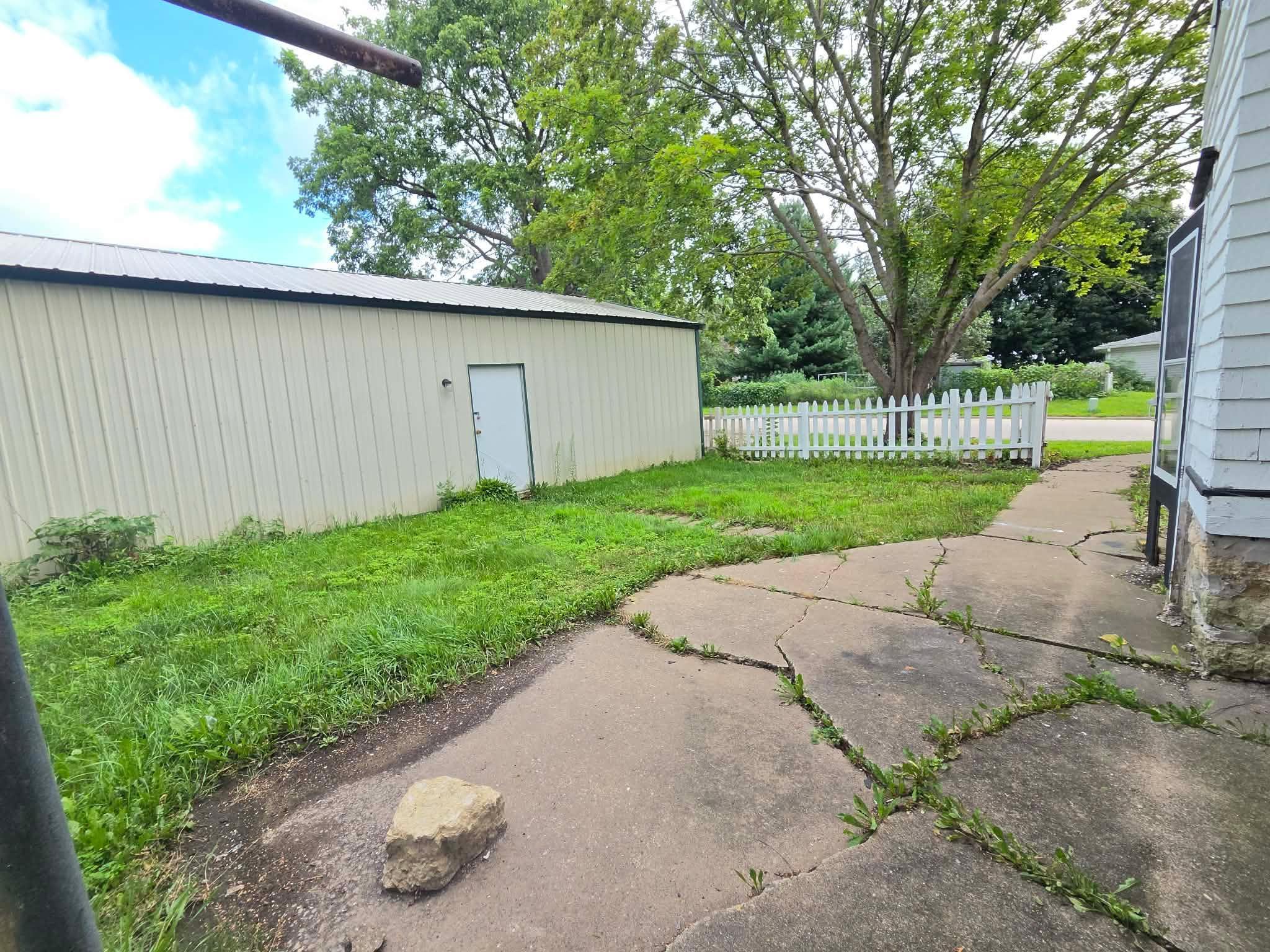 main property photo 15