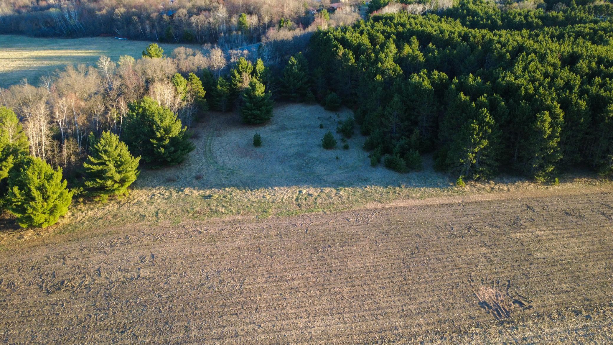 main property photo 9