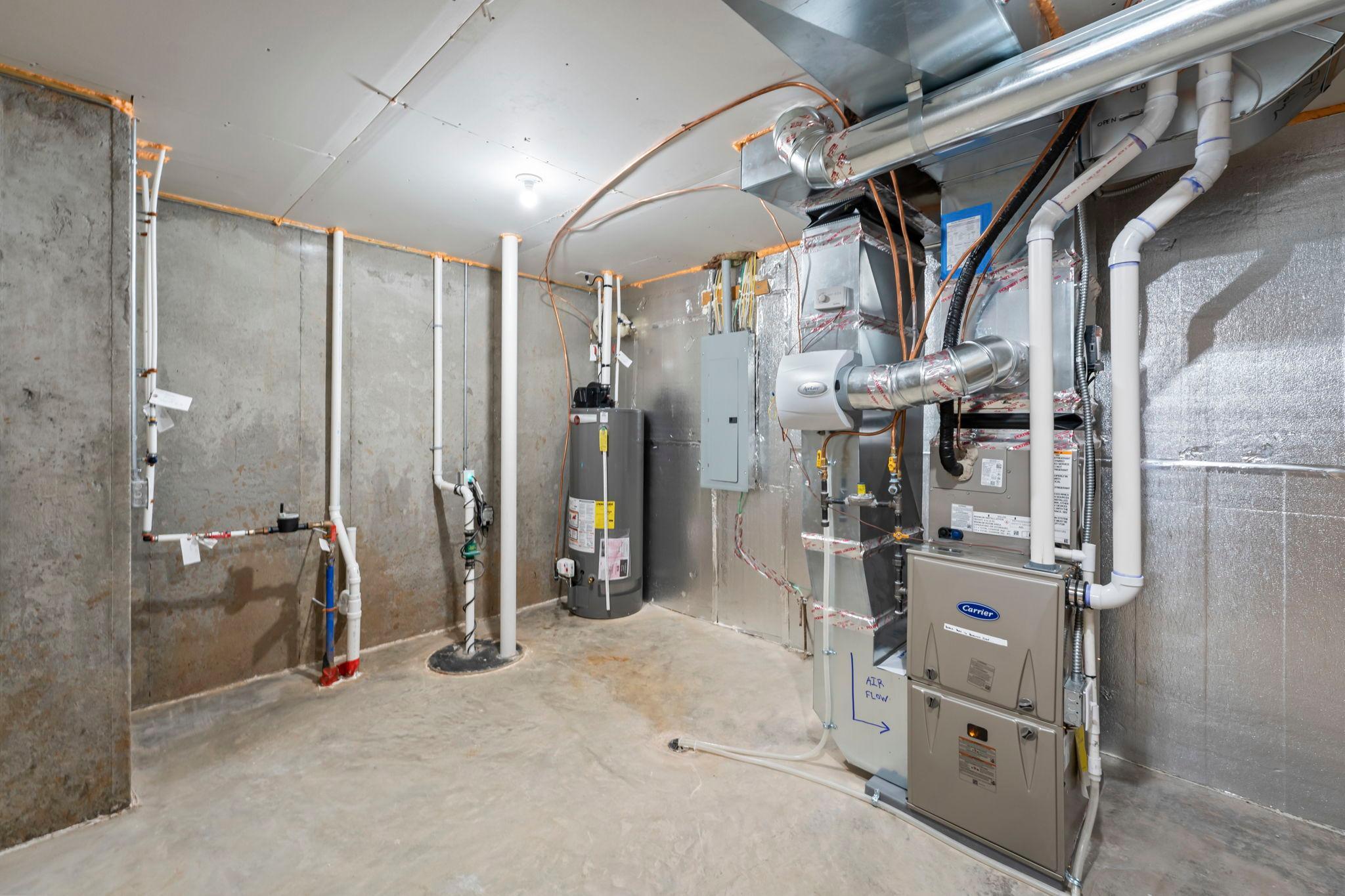main property photo 41