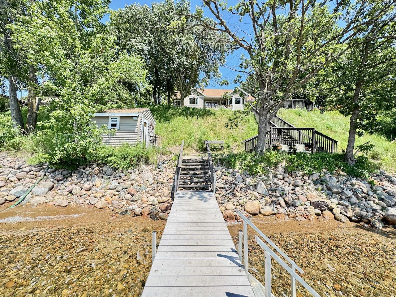 main property photo 81