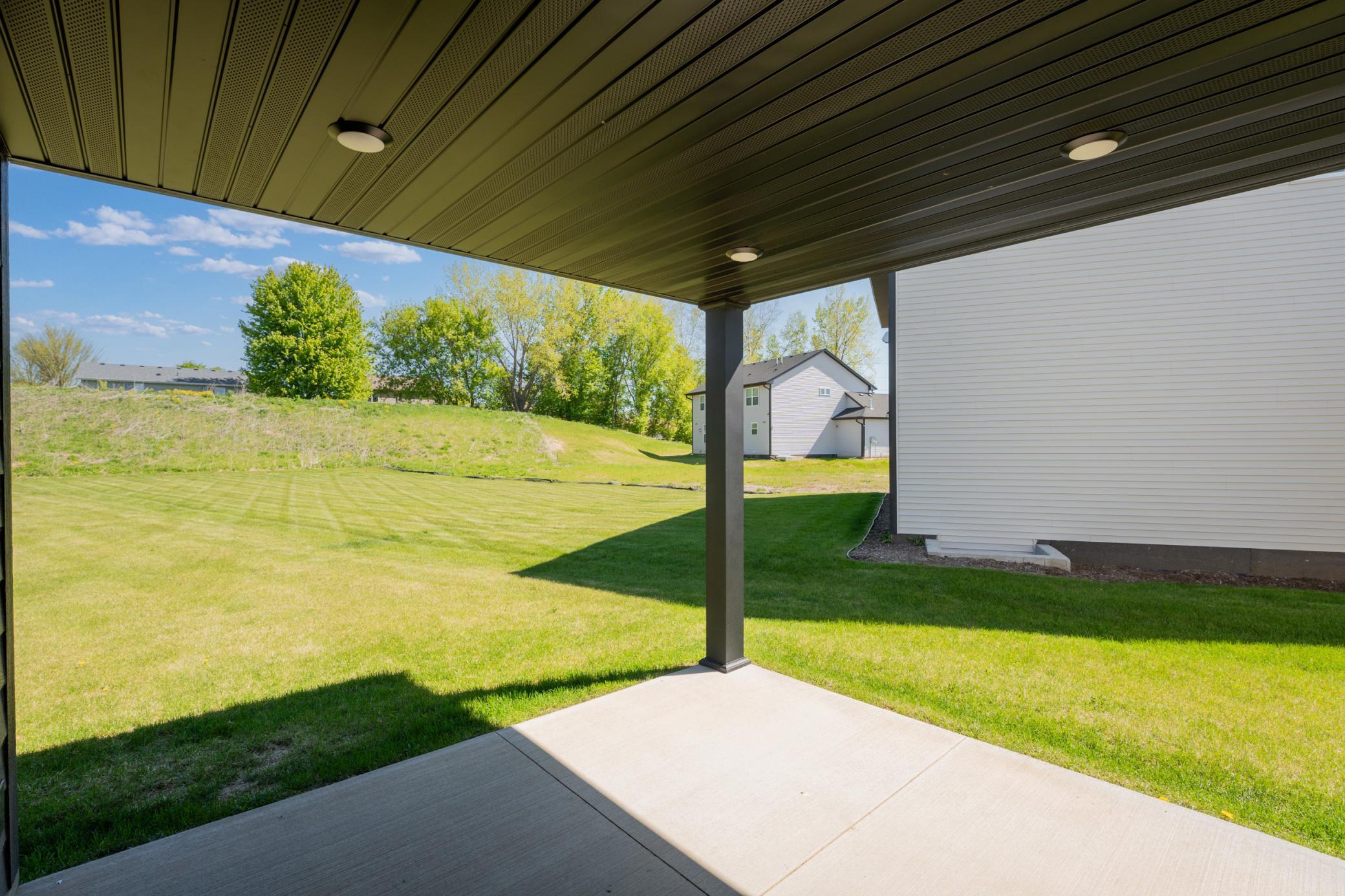 main property photo 45