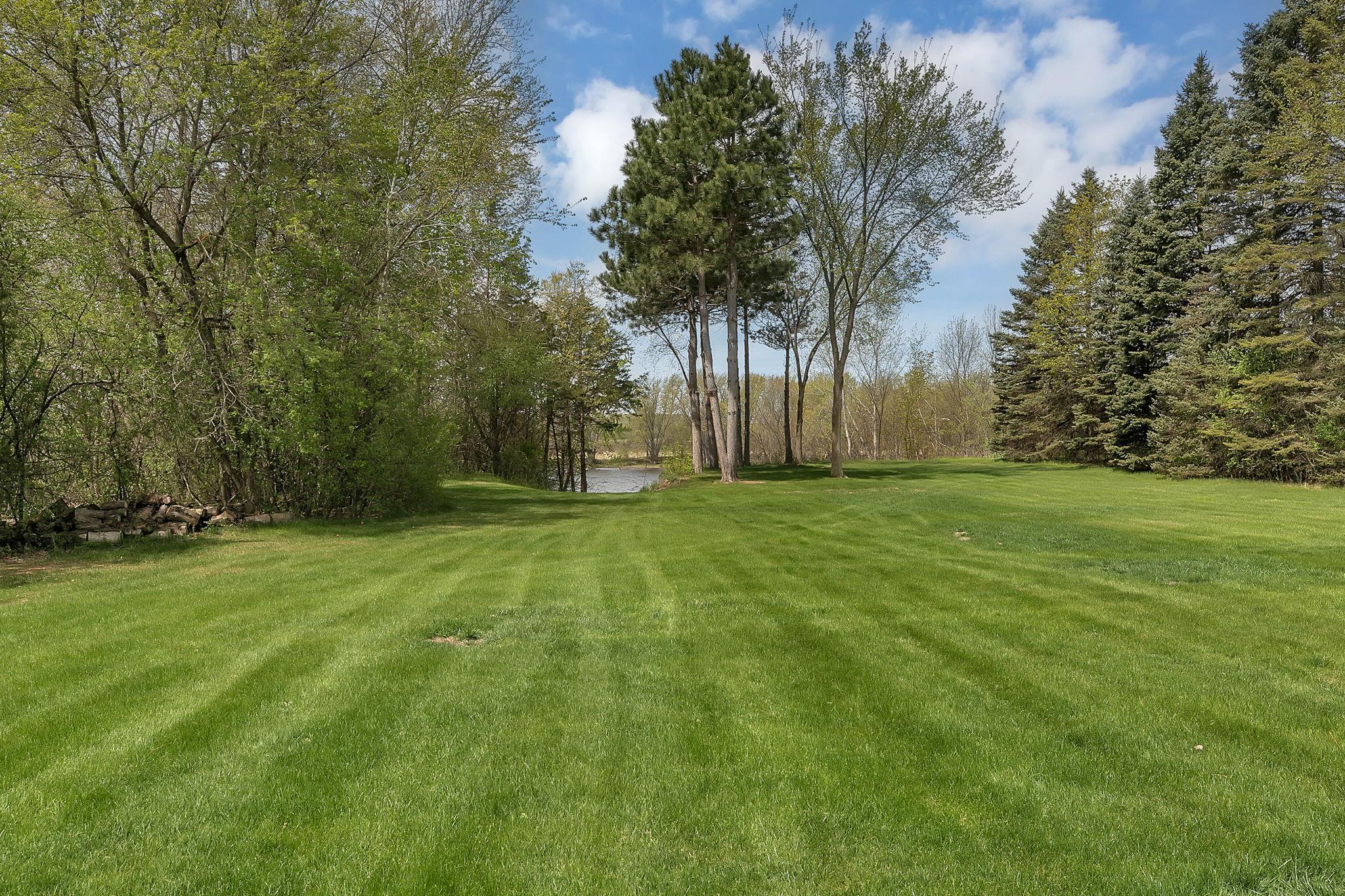 main property photo 41