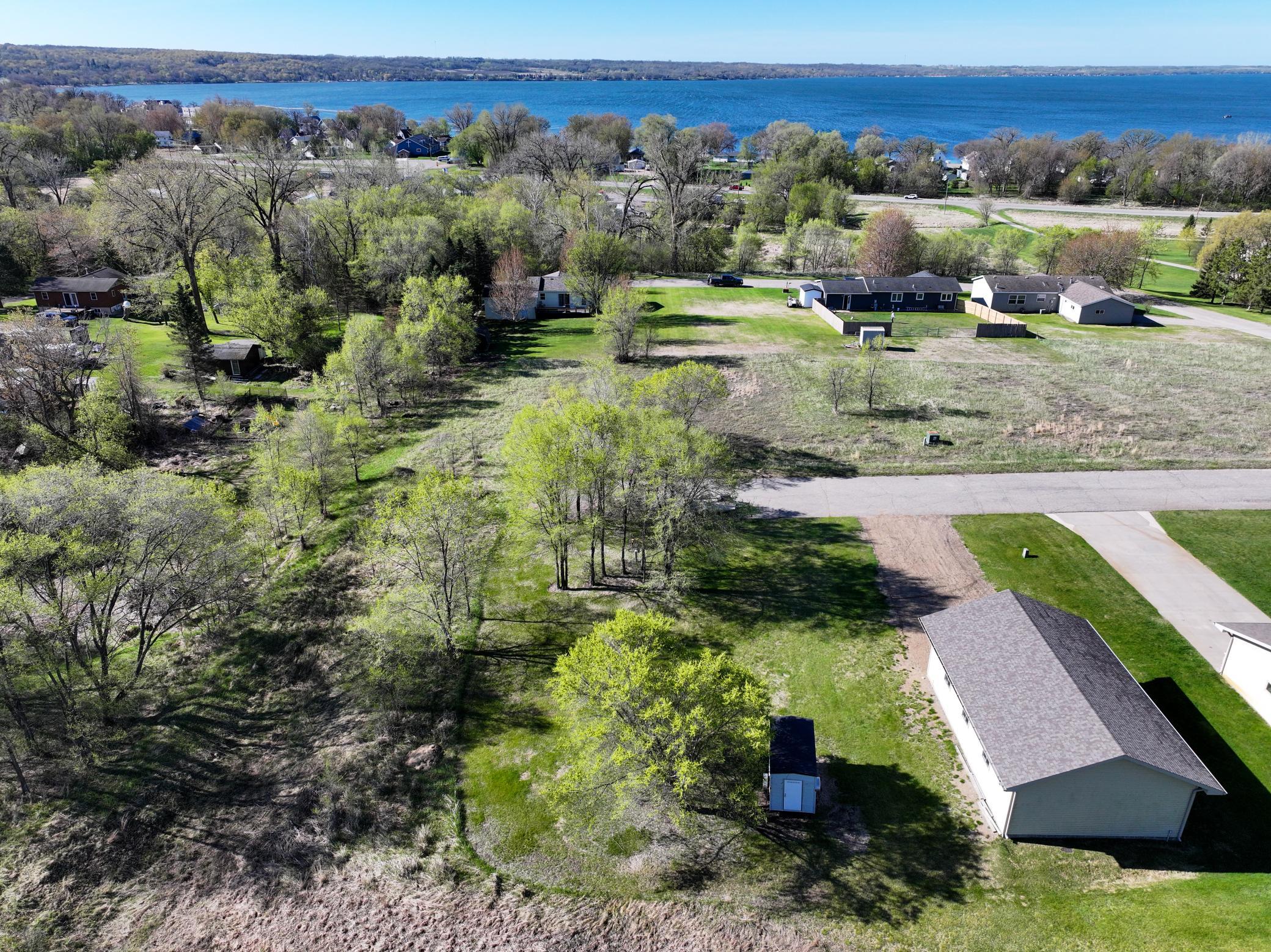 main property photo 7