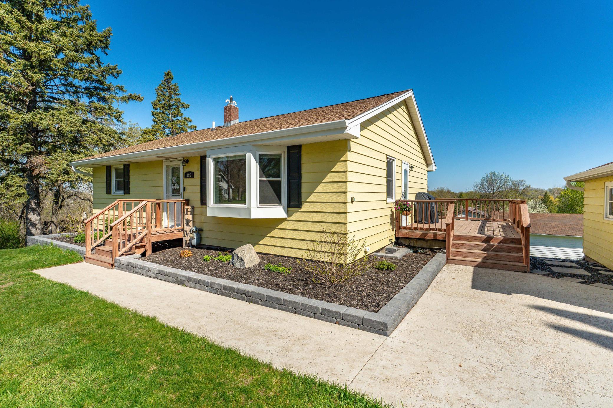 main property photo 5