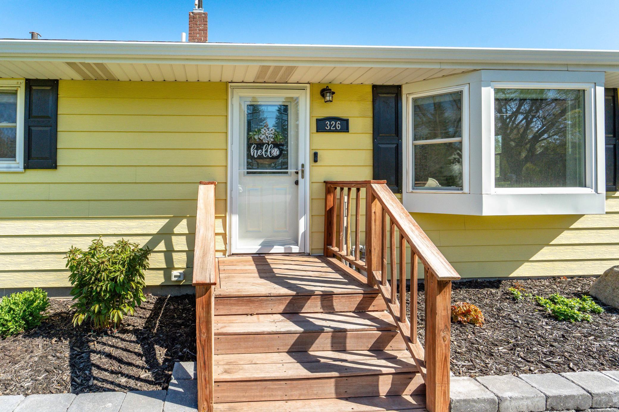 main property photo 6
