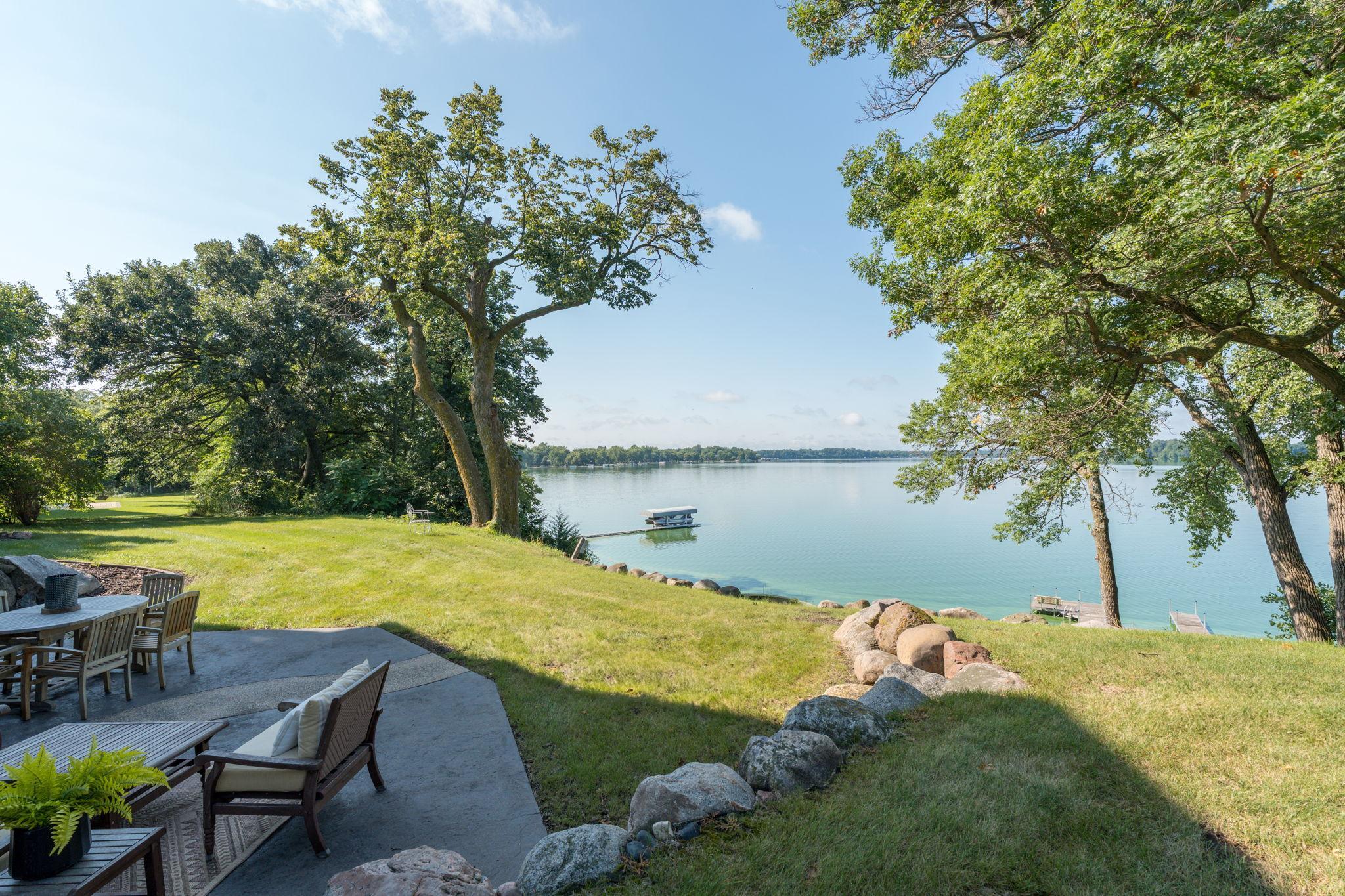 main property photo 36