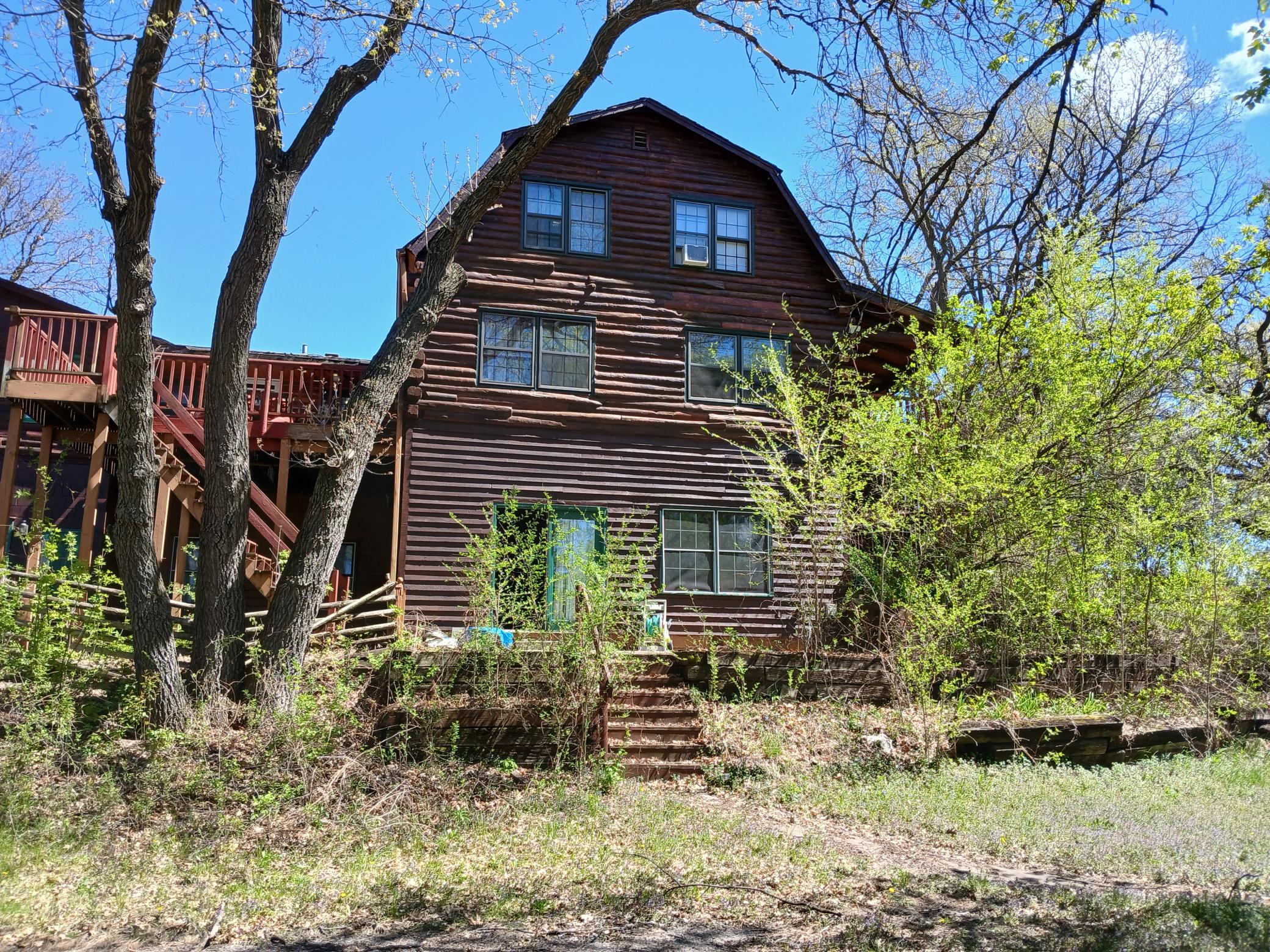 main property photo 7