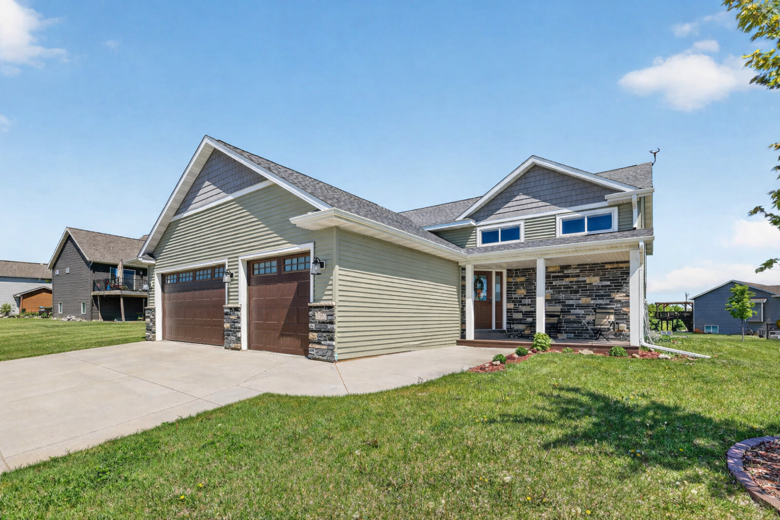 main property photo 50