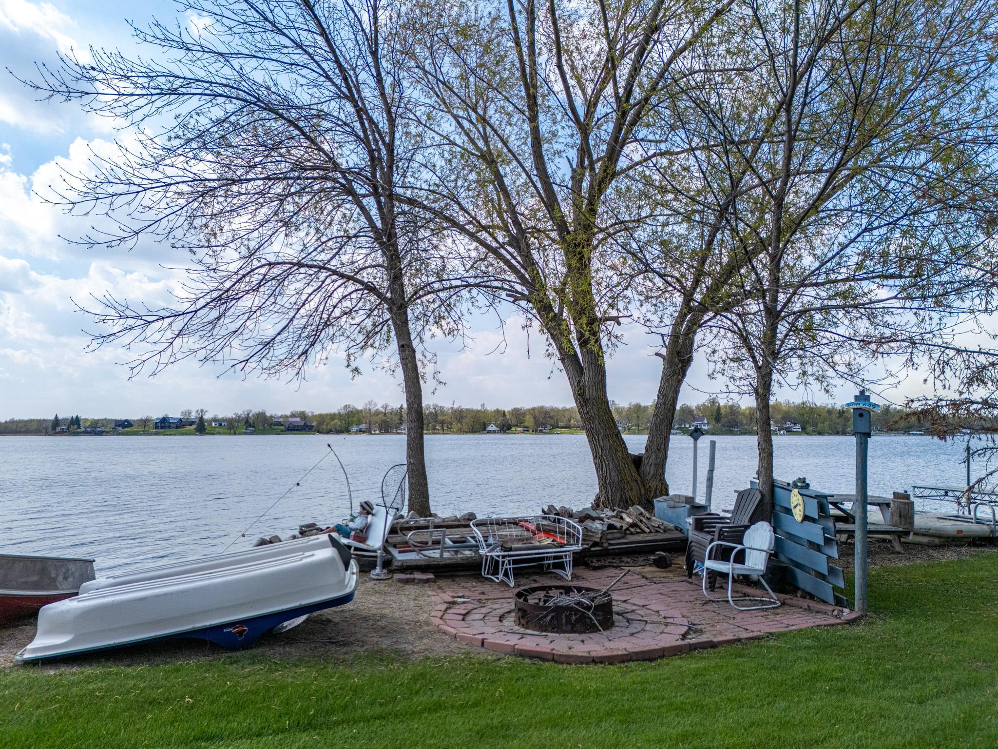 main property photo 28