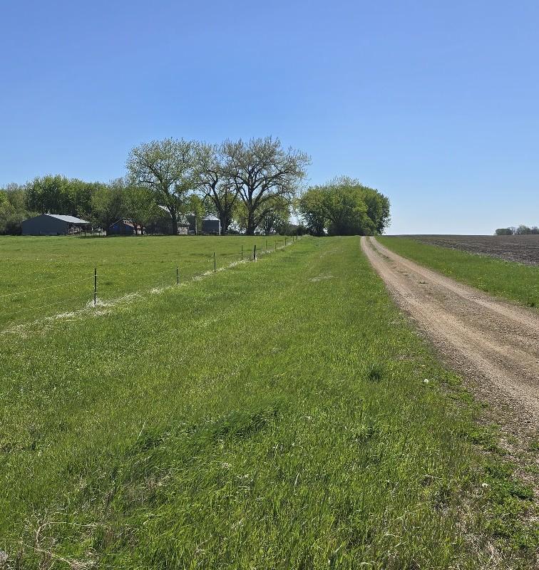 main property photo 5