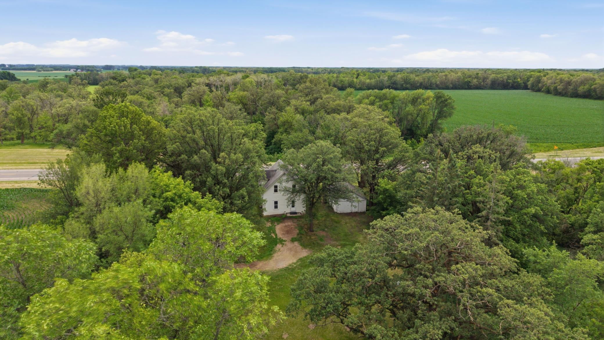 main property photo 6