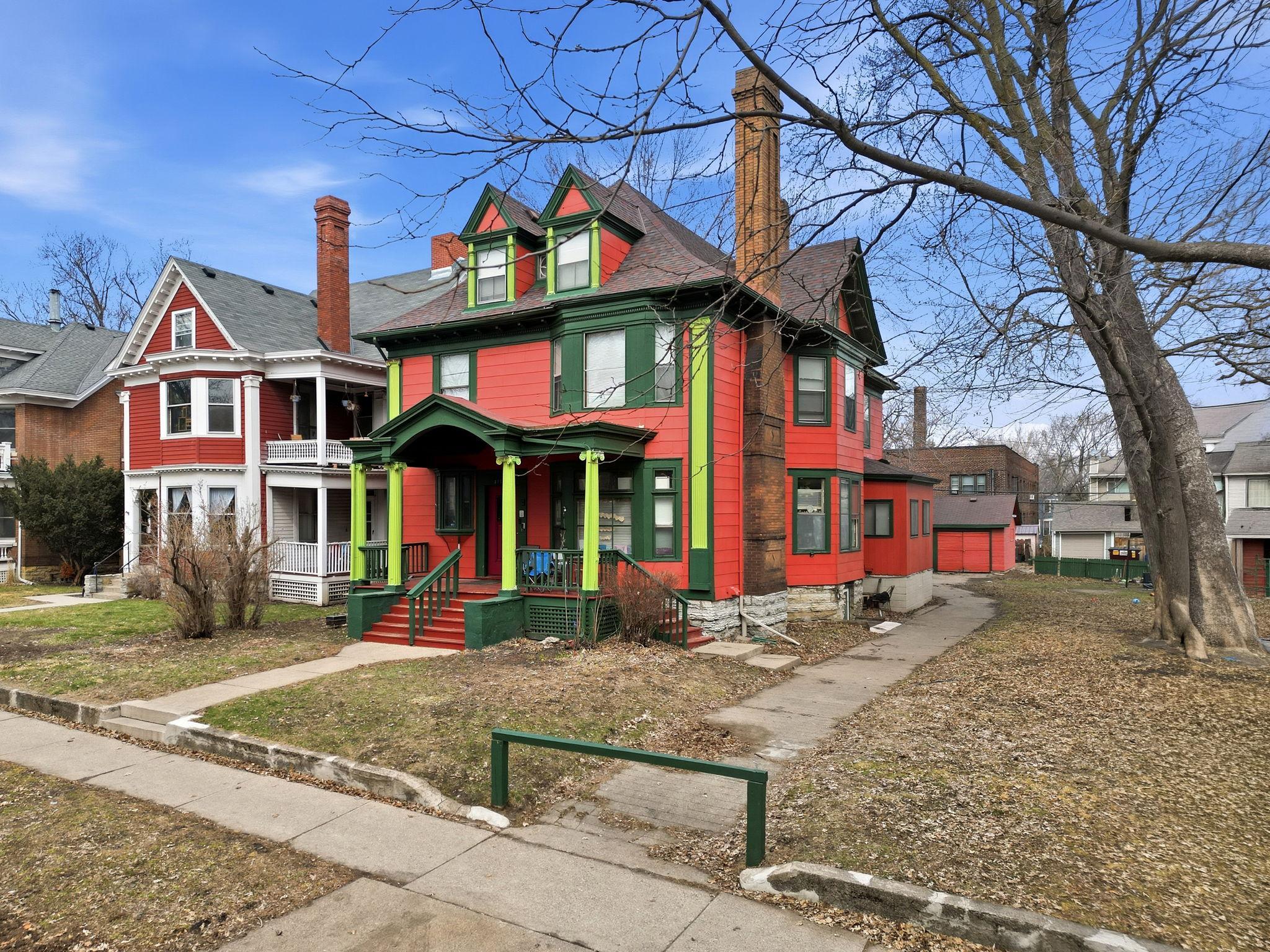 main property photo 1