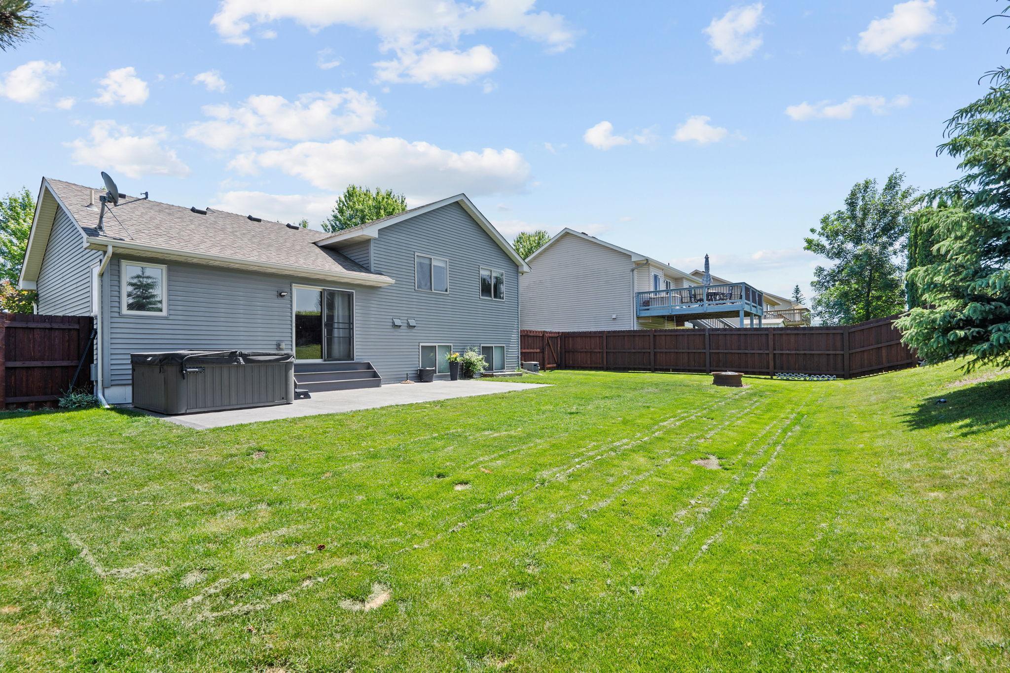 main property photo 26