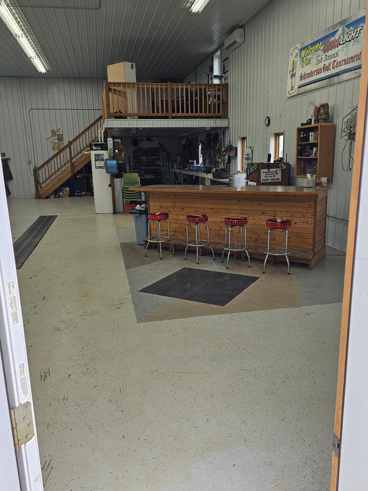 main property photo 90