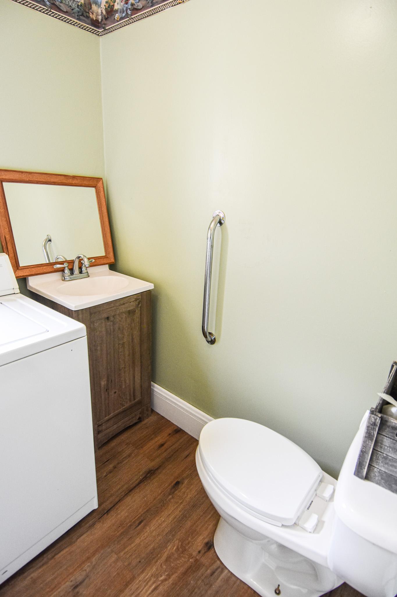 main property photo 16