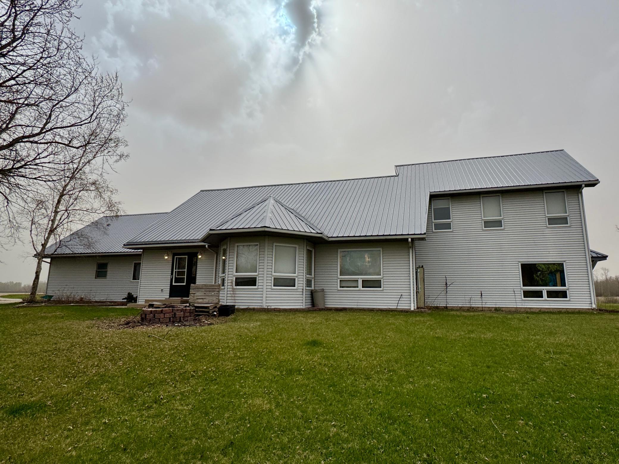 main property photo 38