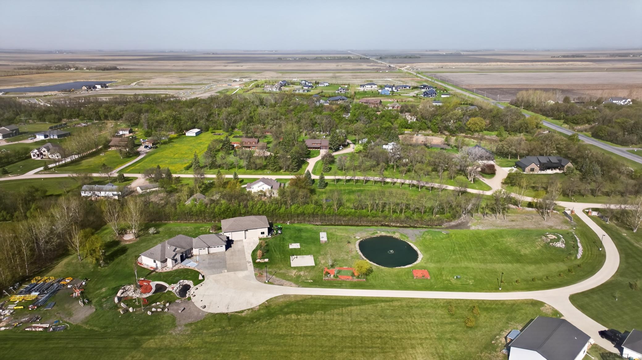 main property photo 10