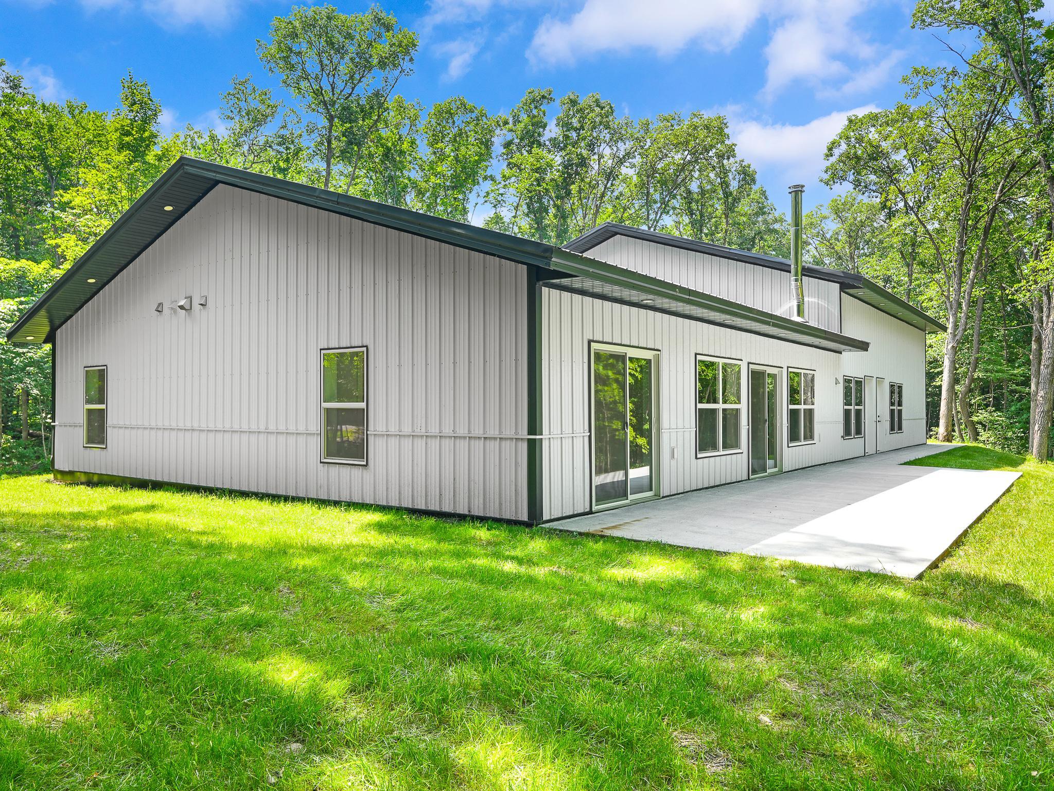 main property photo 50