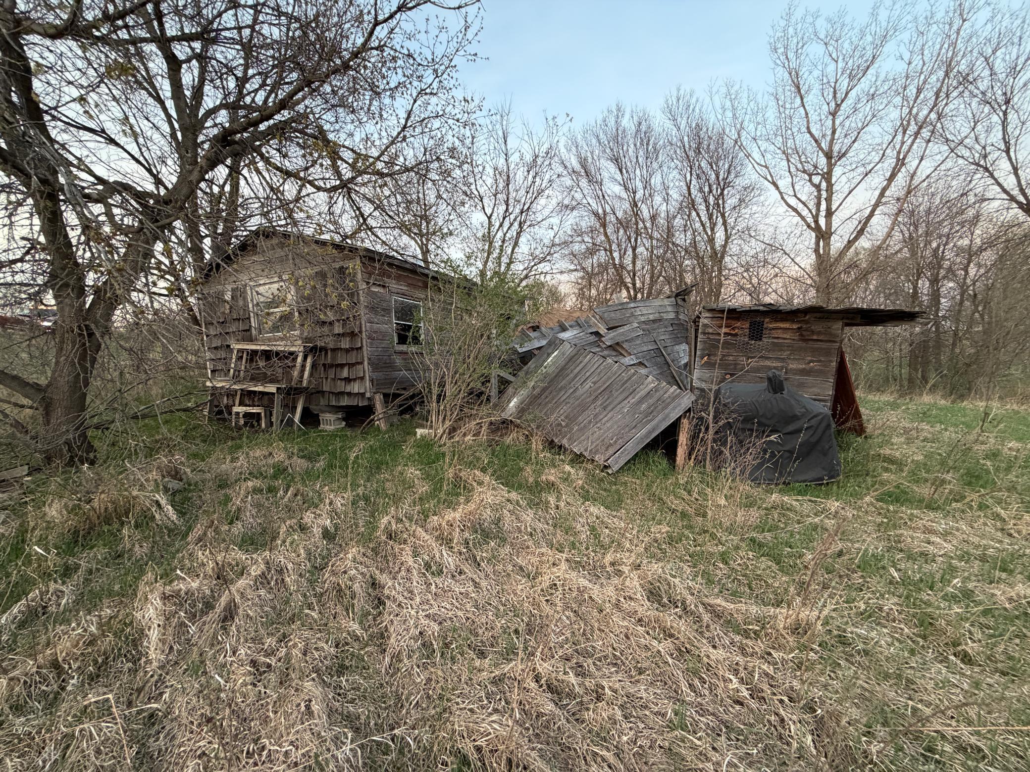 main property photo 45