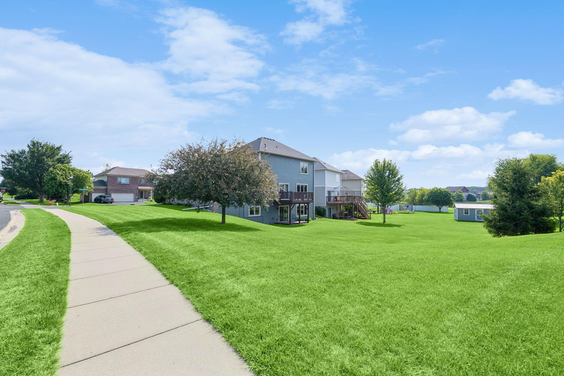 main property photo 38