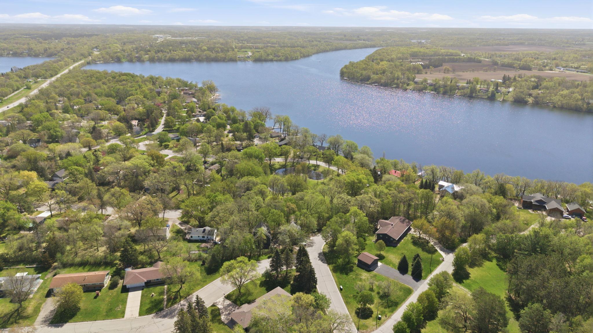 main property photo 30