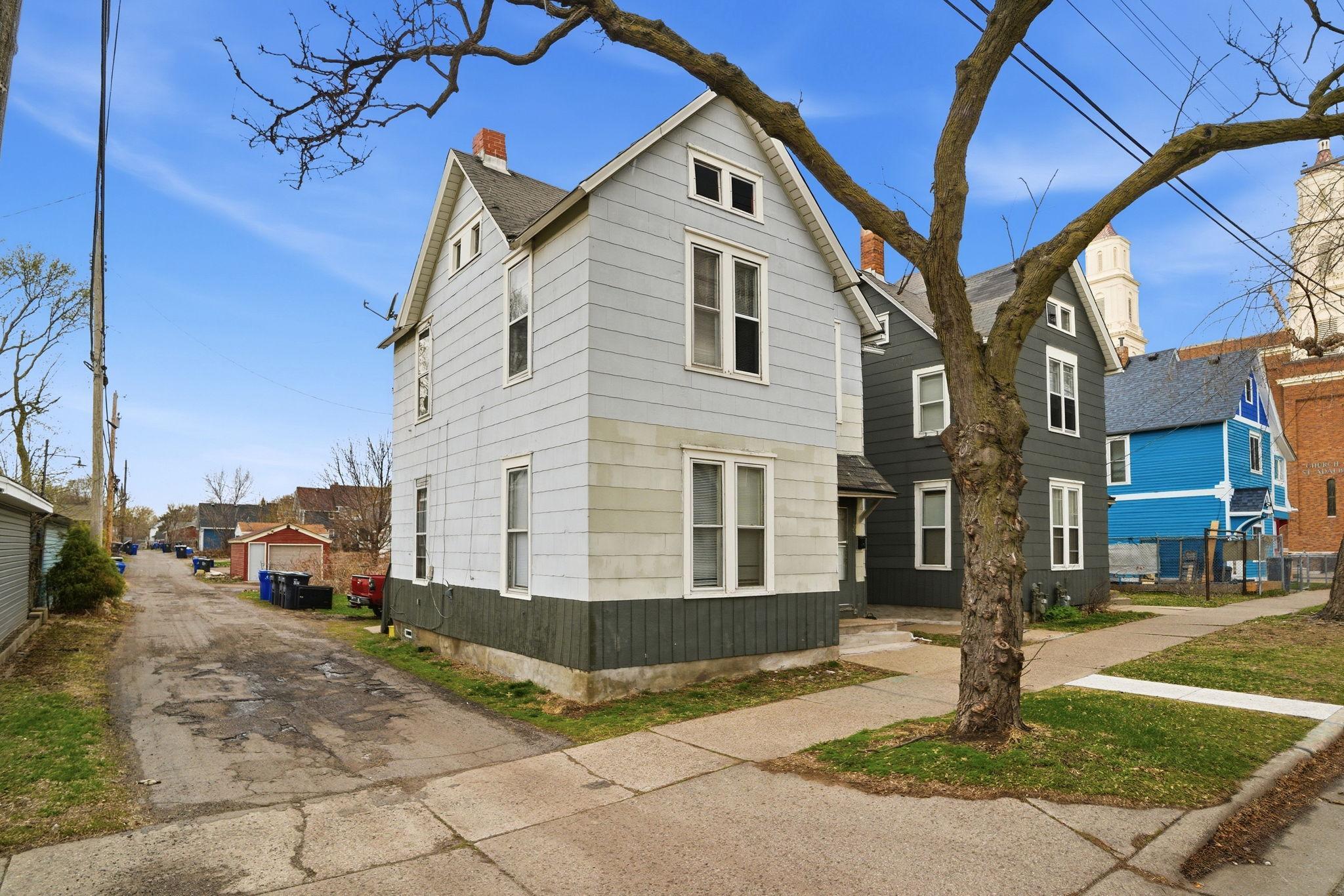 main property photo 1