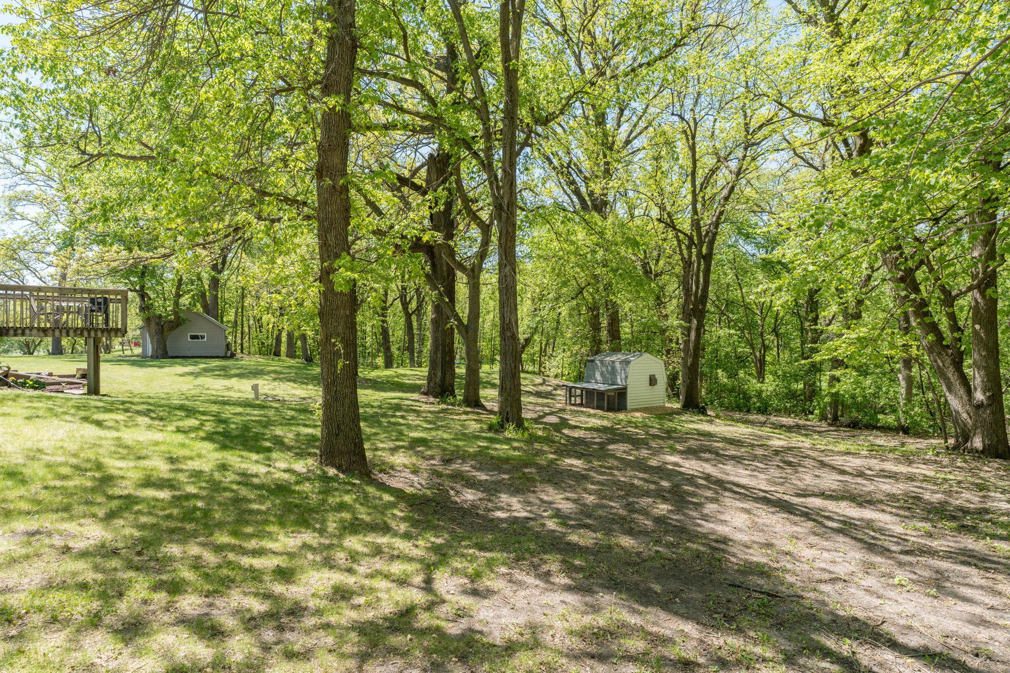 main property photo 40
