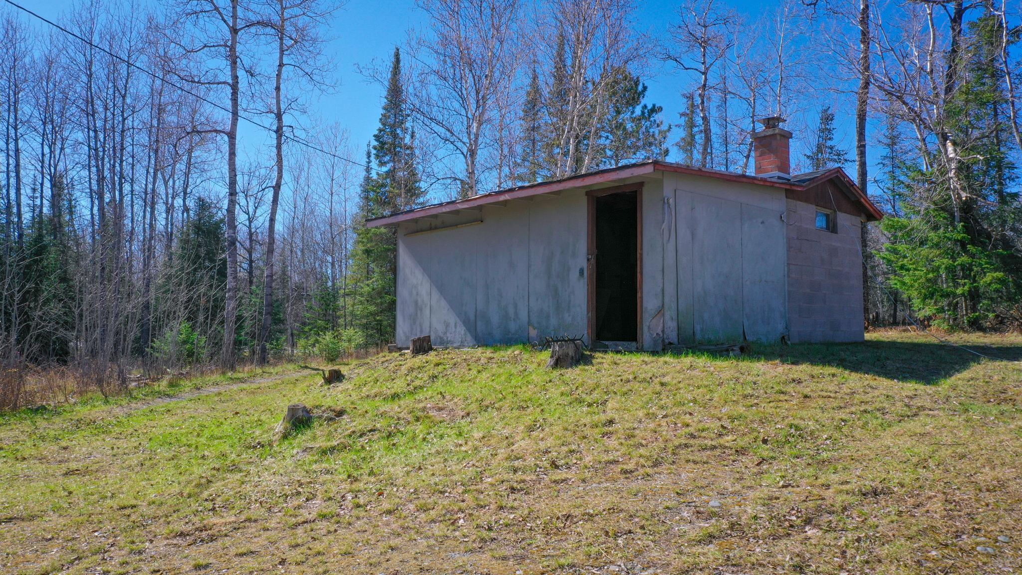 main property photo 39
