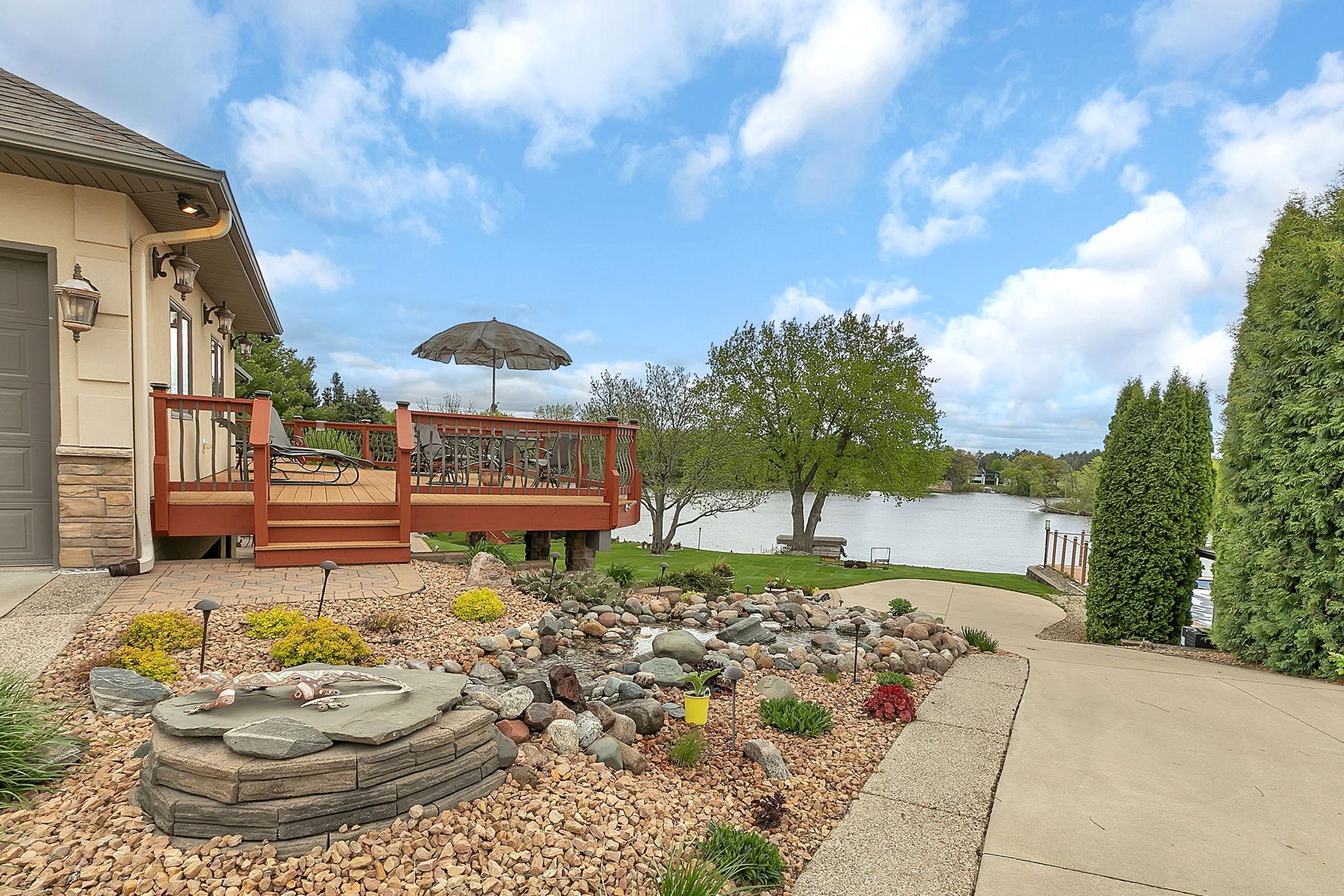 main property photo 22