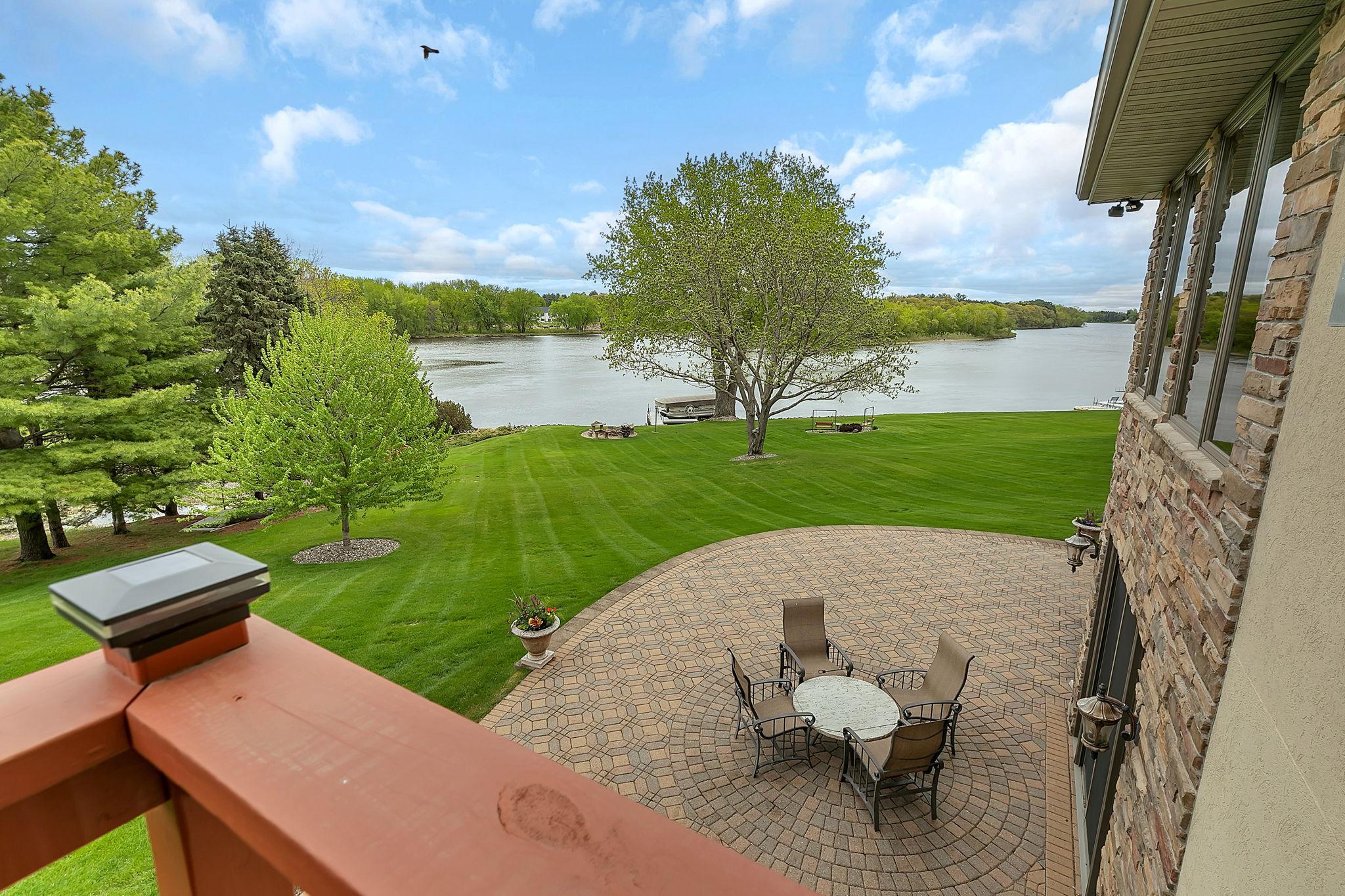 main property photo 41