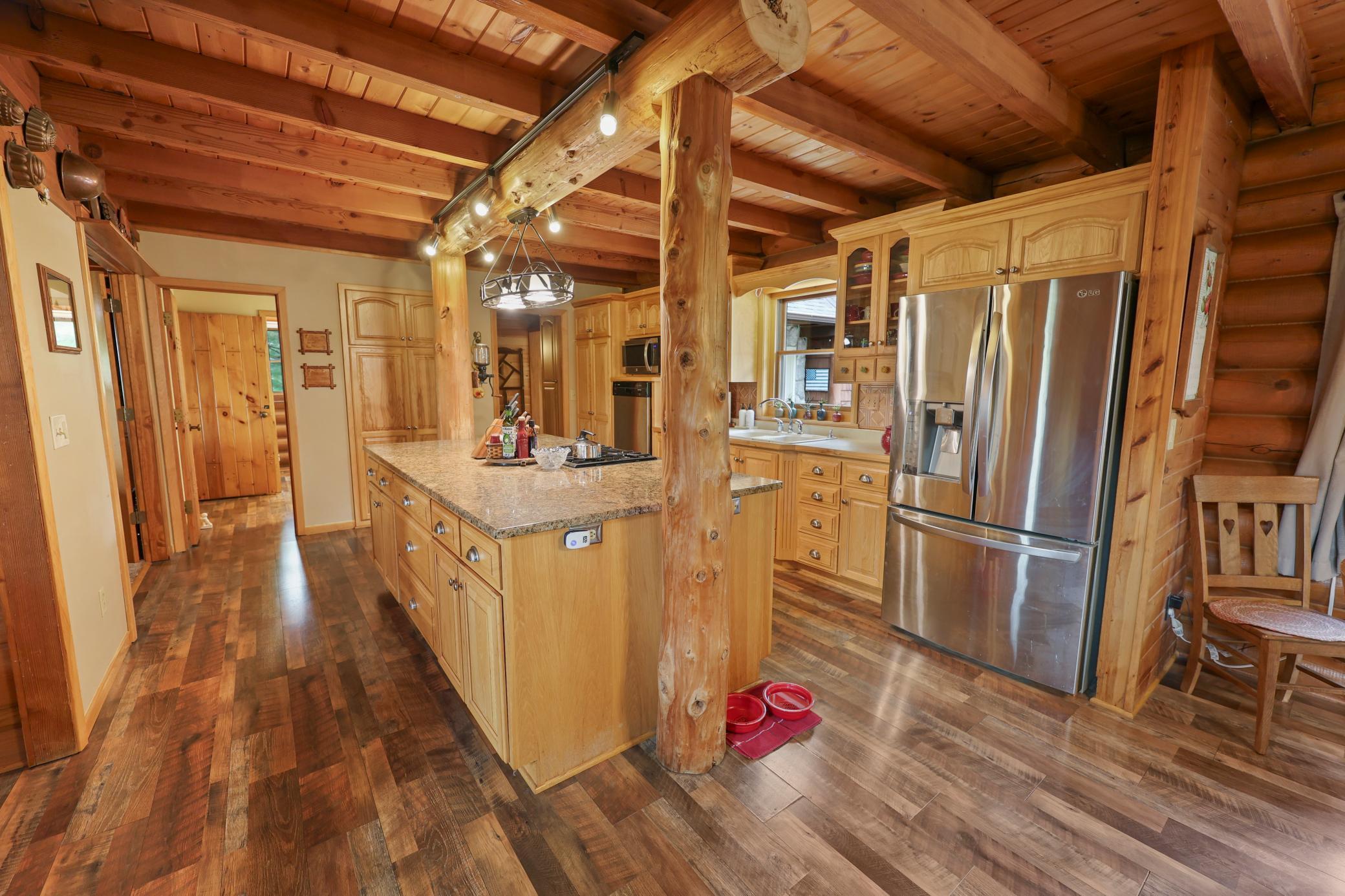 main property photo 12