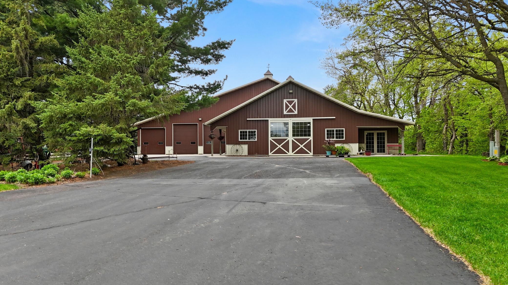 main property photo 43