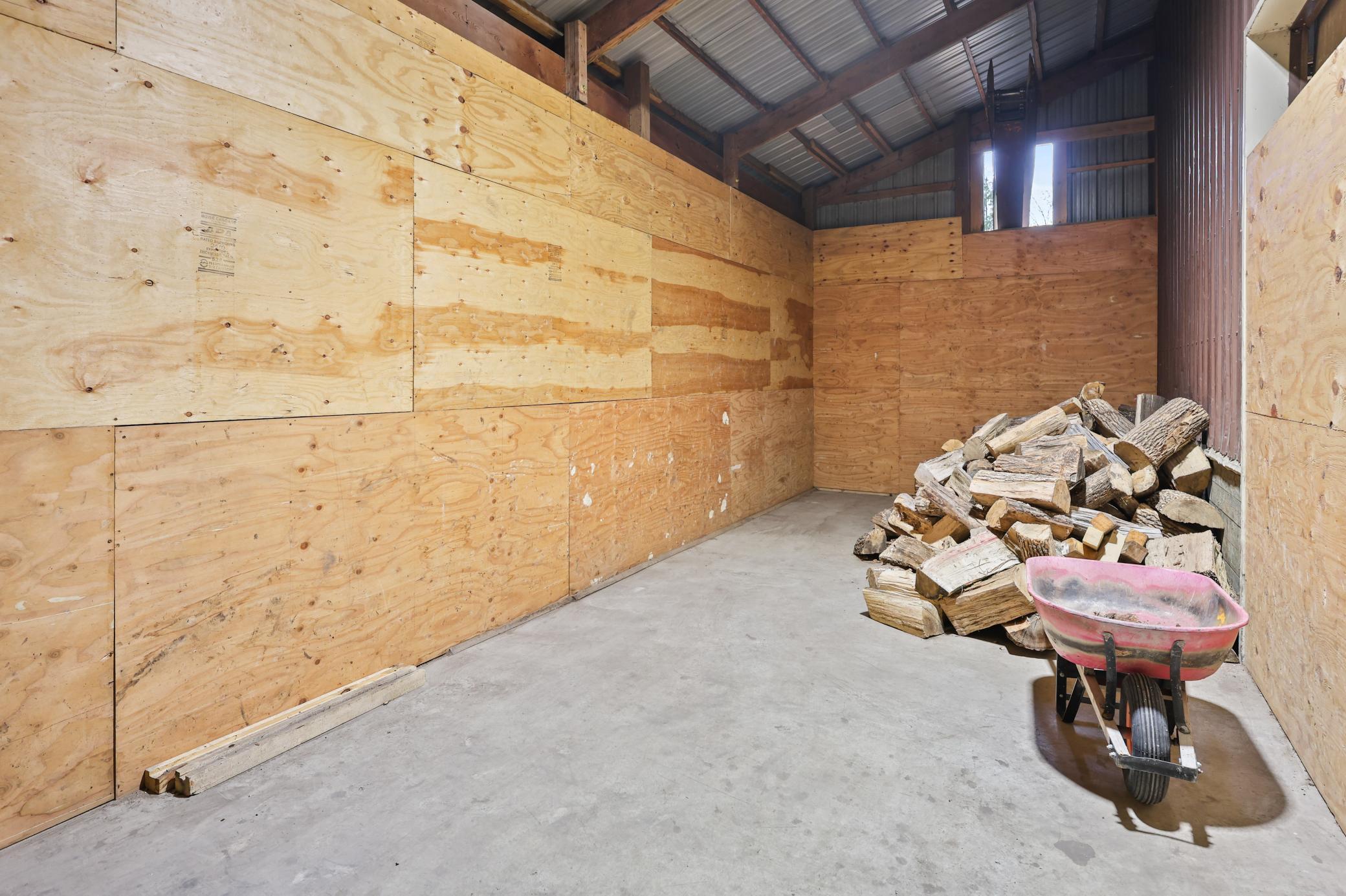 main property photo 78